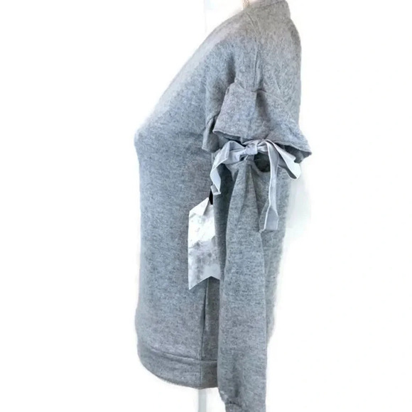 Crave Fame from Macy’s Gray Ruffle Tie Sleeve Sweater Size S - Picture 3 of 9
